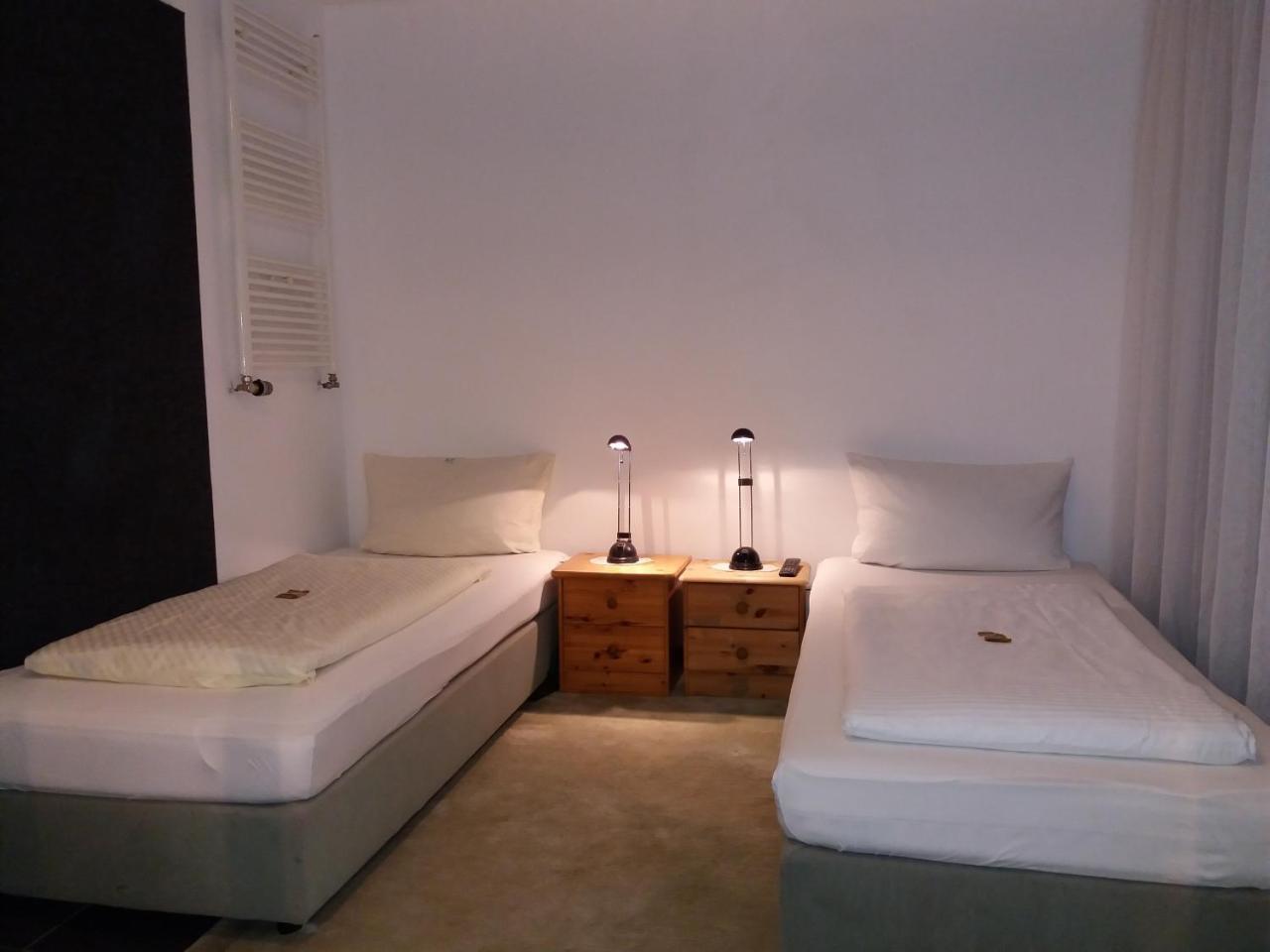 Hotel Aris 萨尔斯塔特 外观 照片