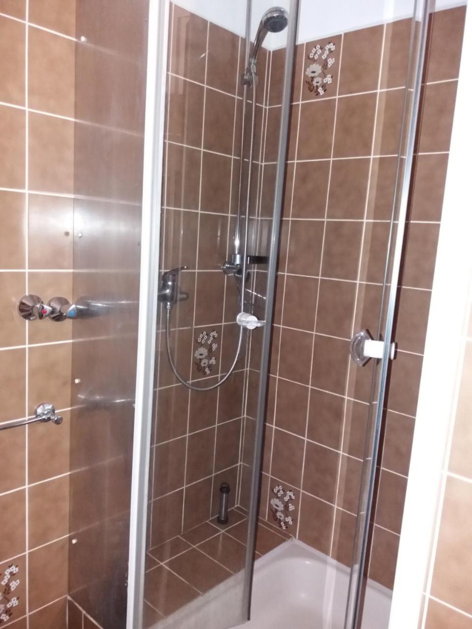 Hotel Aris 萨尔斯塔特 外观 照片