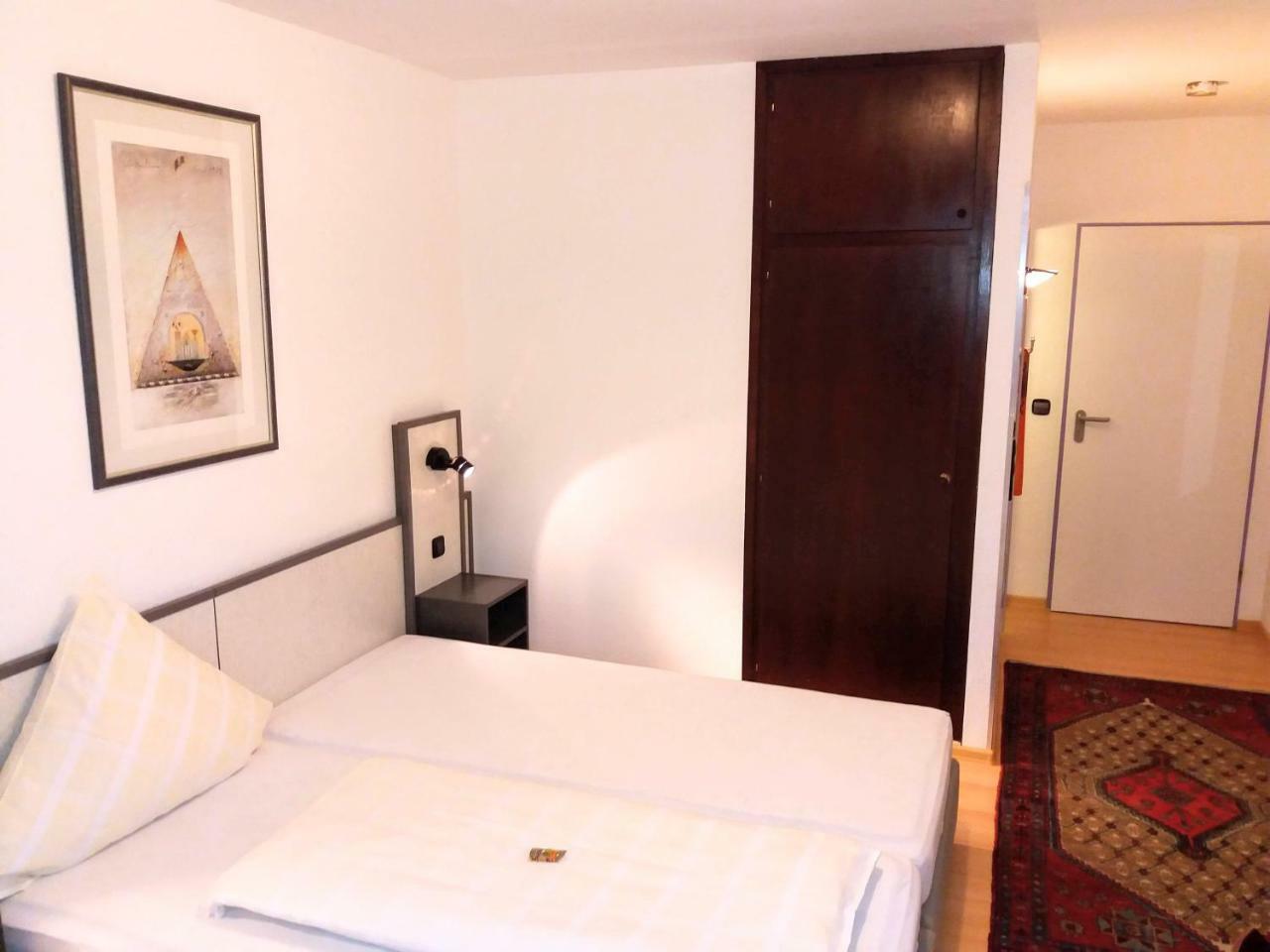 Hotel Aris 萨尔斯塔特 外观 照片